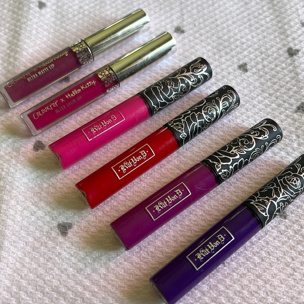 Bundle of Mini Matte Lipsticks